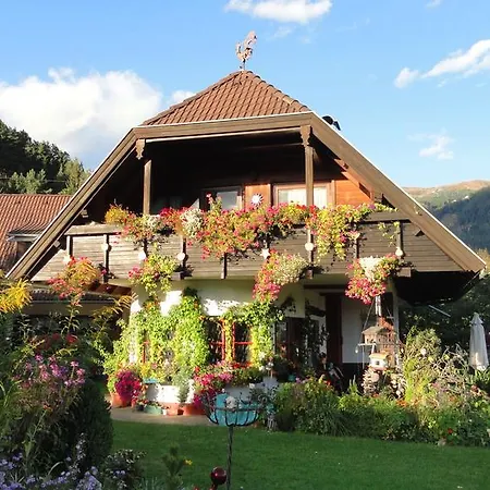 Krista Διαμέρισμα